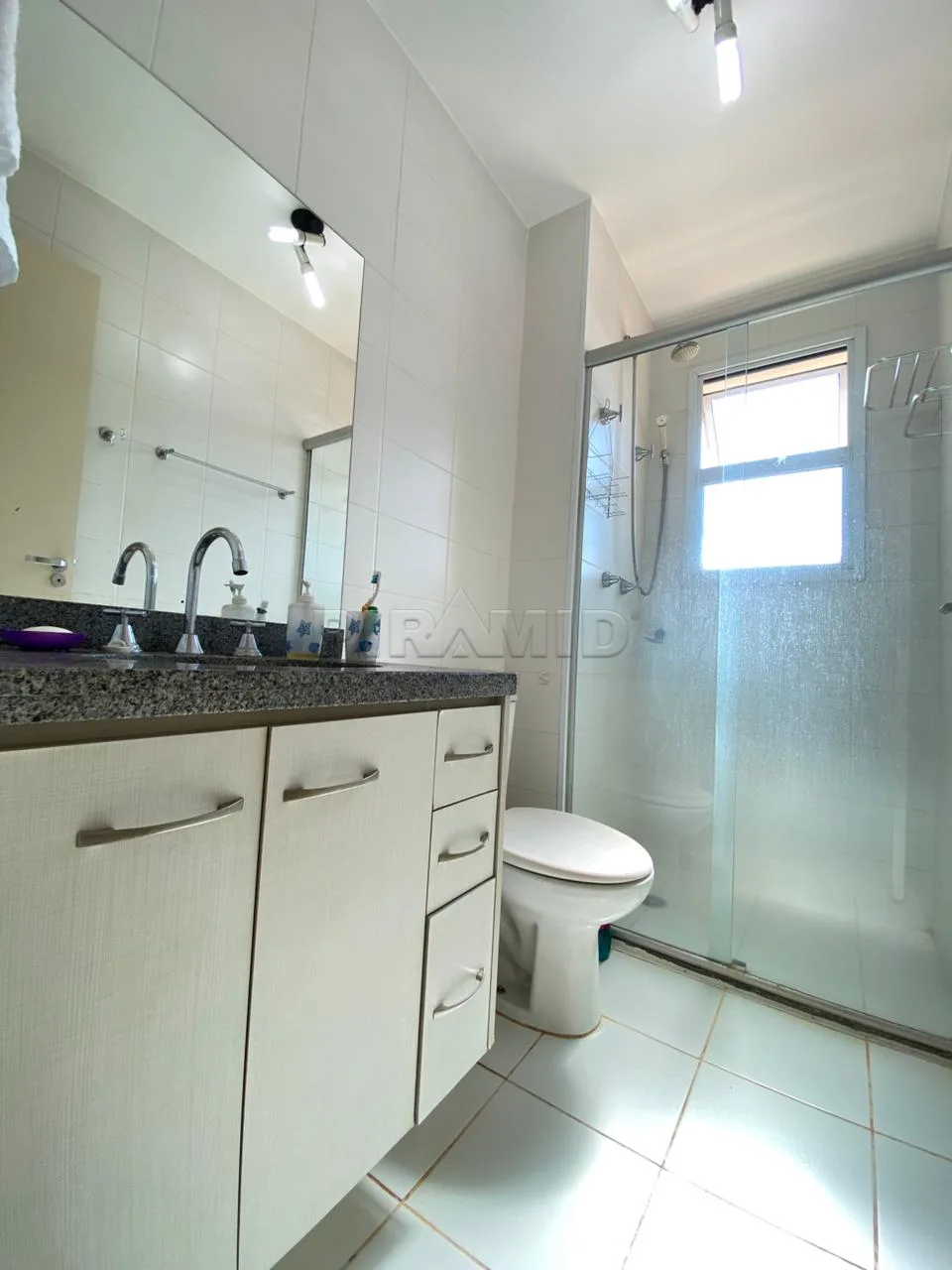 Alugar Apartamento / Padr&atilde;o em Ribeir&atilde;o Preto R$ 2.800,00 - Foto 13
