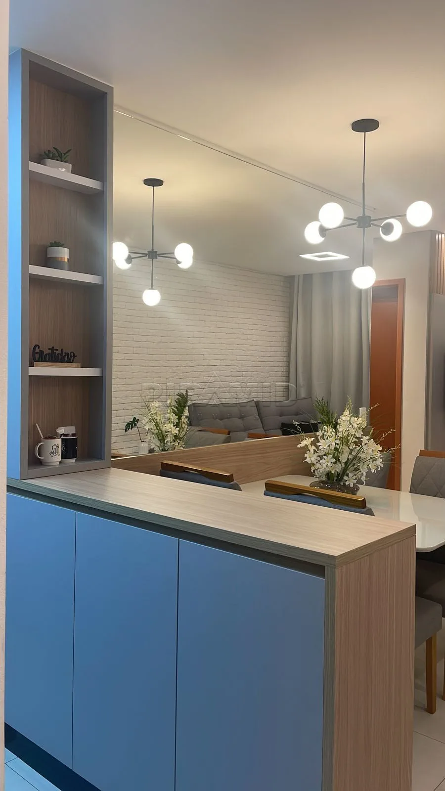 Alugar Apartamento / Padr&atilde;o em Ribeir&atilde;o Preto R$ 1.600,00 - Foto 2