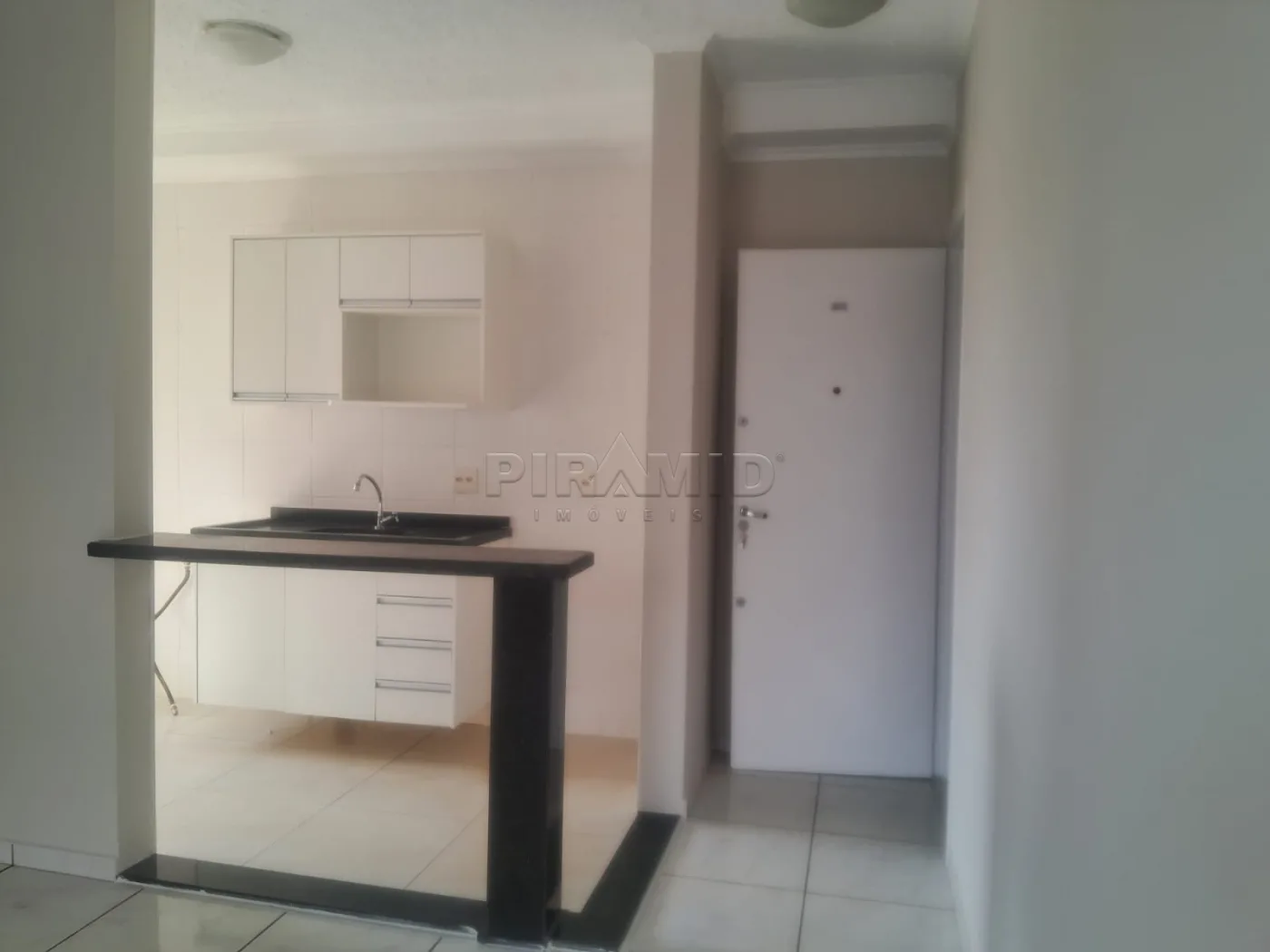 Comprar Apartamento / Padr&atilde;o em Ribeir&atilde;o Preto R$ 380.000,00 - Foto 2