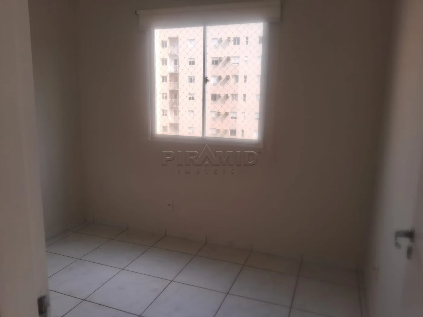 Comprar Apartamento / Padr&atilde;o em Ribeir&atilde;o Preto R$ 380.000,00 - Foto 12