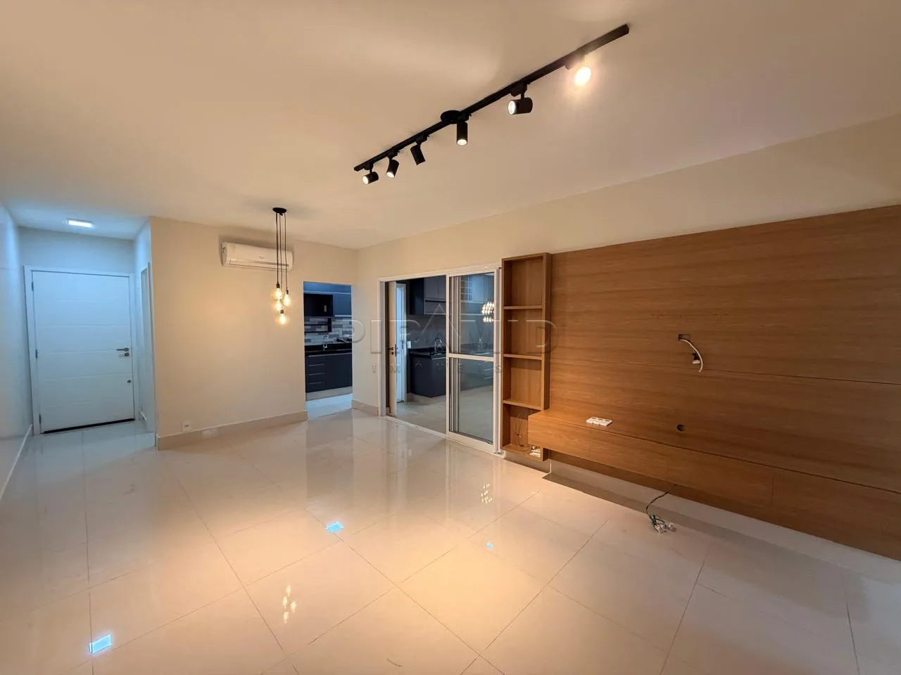 Alugar Apartamento / Padr&atilde;o em Ribeir&atilde;o Preto R$ 4.200,00 - Foto 3