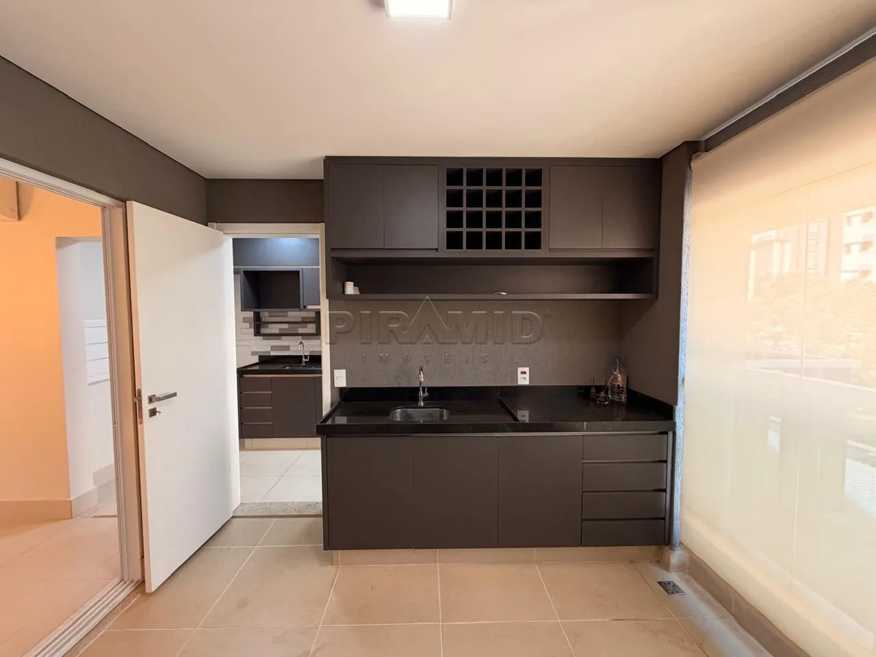Alugar Apartamento / Padr&atilde;o em Ribeir&atilde;o Preto R$ 4.200,00 - Foto 6