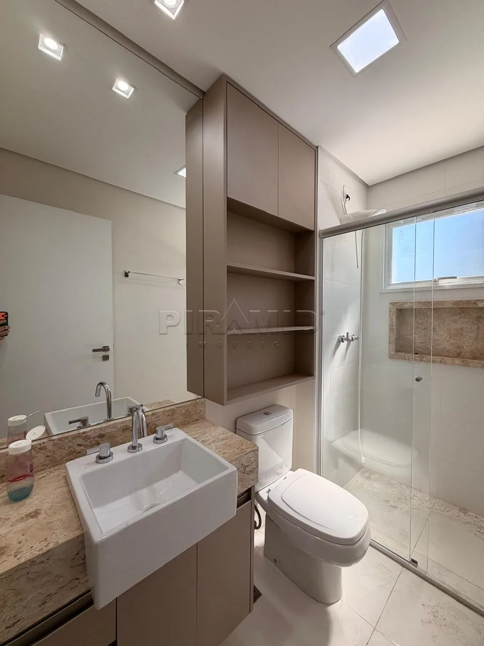 Alugar Apartamento / Padr&atilde;o em Ribeir&atilde;o Preto R$ 4.200,00 - Foto 14
