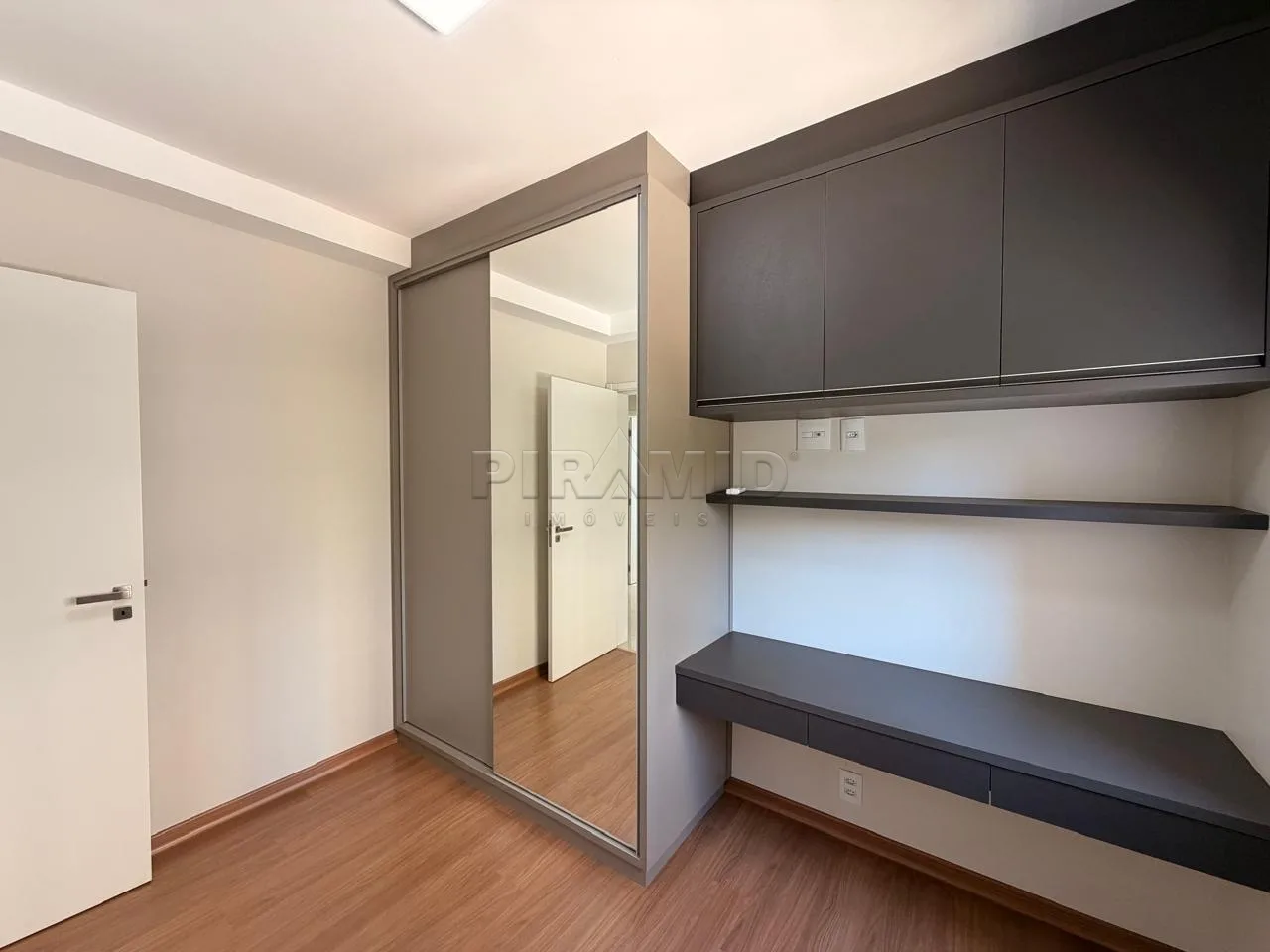 Alugar Apartamento / Padr&atilde;o em Ribeir&atilde;o Preto R$ 4.200,00 - Foto 21