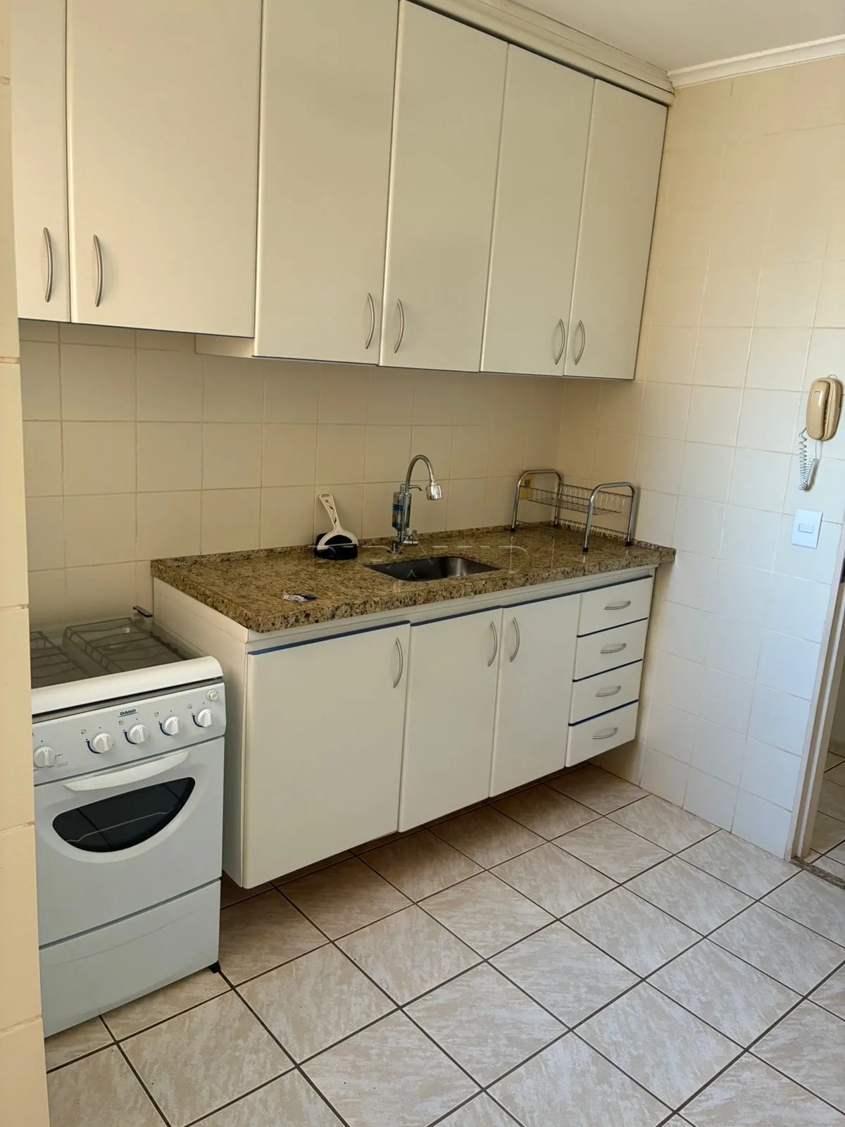 Alugar Apartamento / Padr&atilde;o em Ribeir&atilde;o Preto R$ 2.000,00 - Foto 5