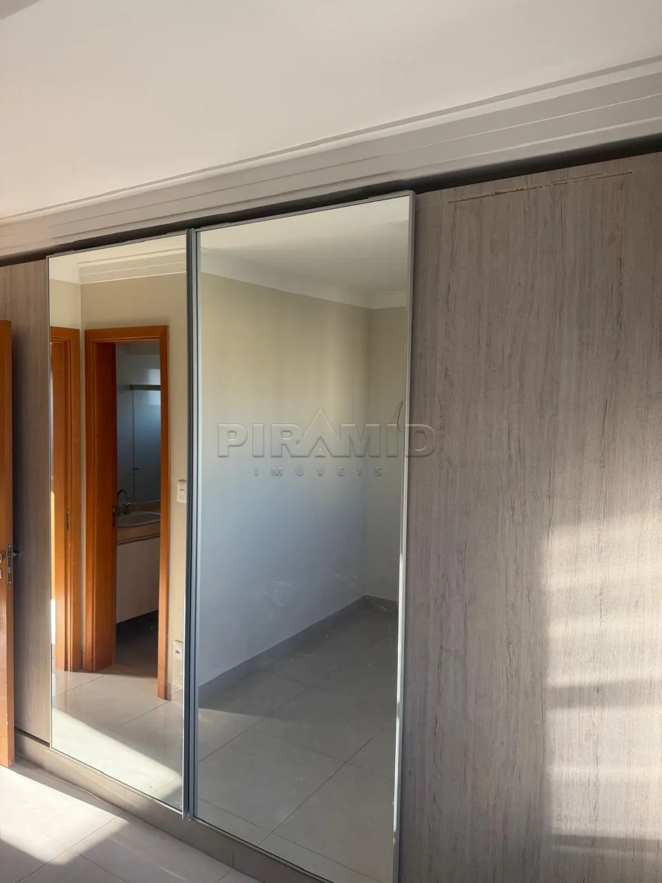Alugar Apartamento / Padr&atilde;o em Ribeir&atilde;o Preto R$ 4.800,00 - Foto 5