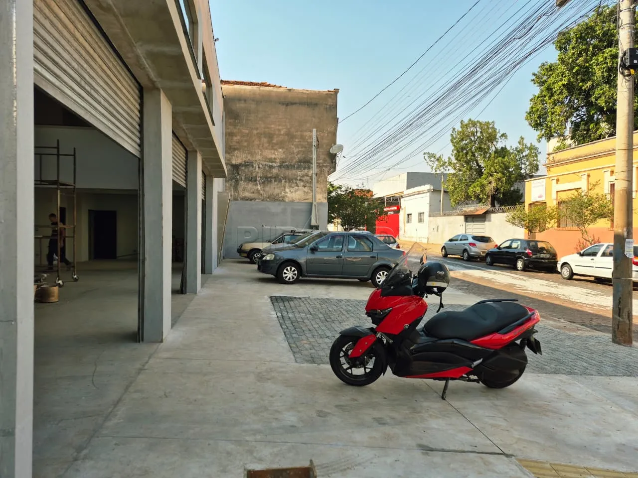 Alugar Comercial / Sal&atilde;o em Ribeir&atilde;o Preto R$ 8.500,00 - Foto 1