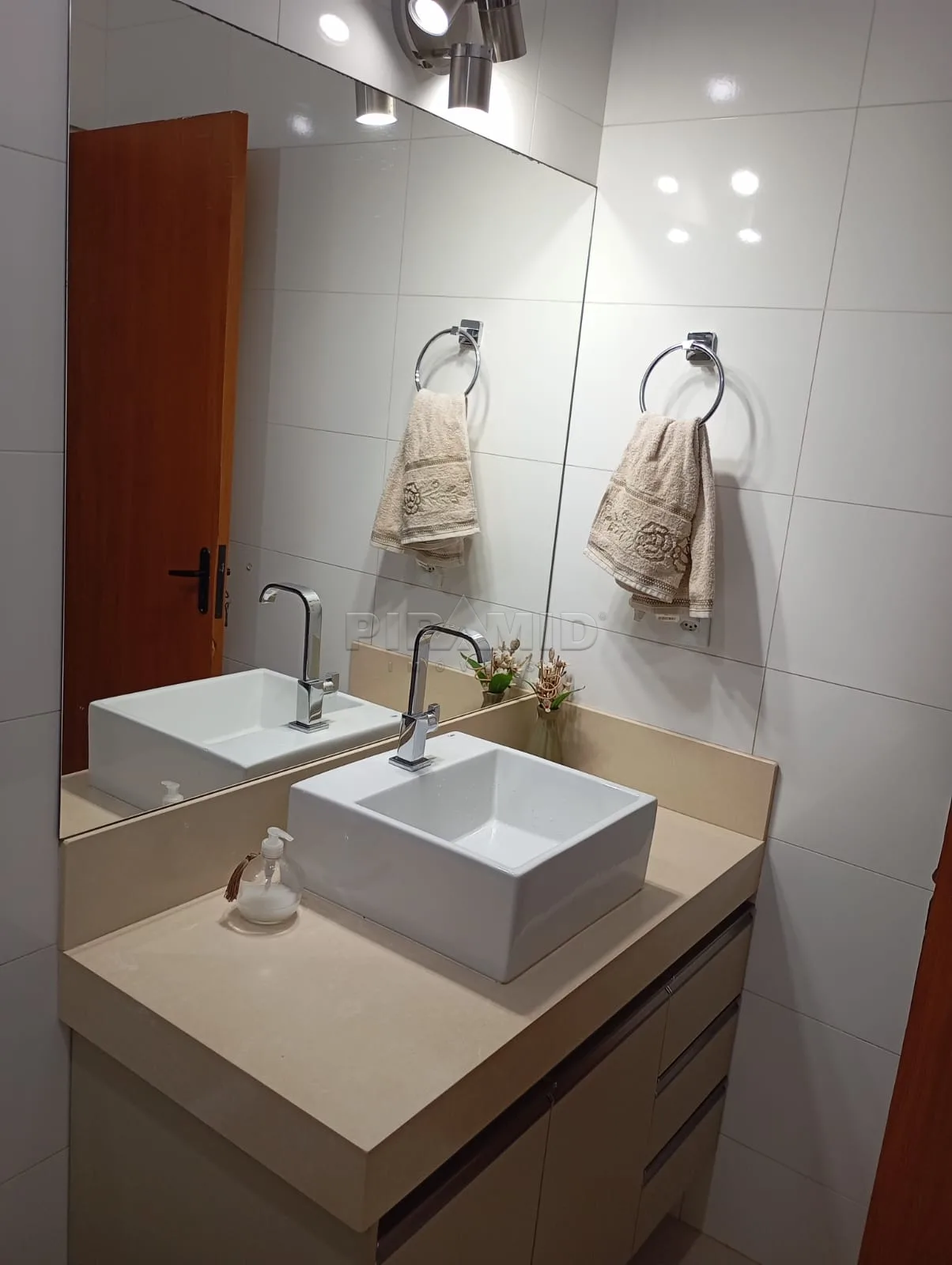 Comprar Casa / Padr&atilde;o em Ribeir&atilde;o Preto R$ 398.000,00 - Foto 12