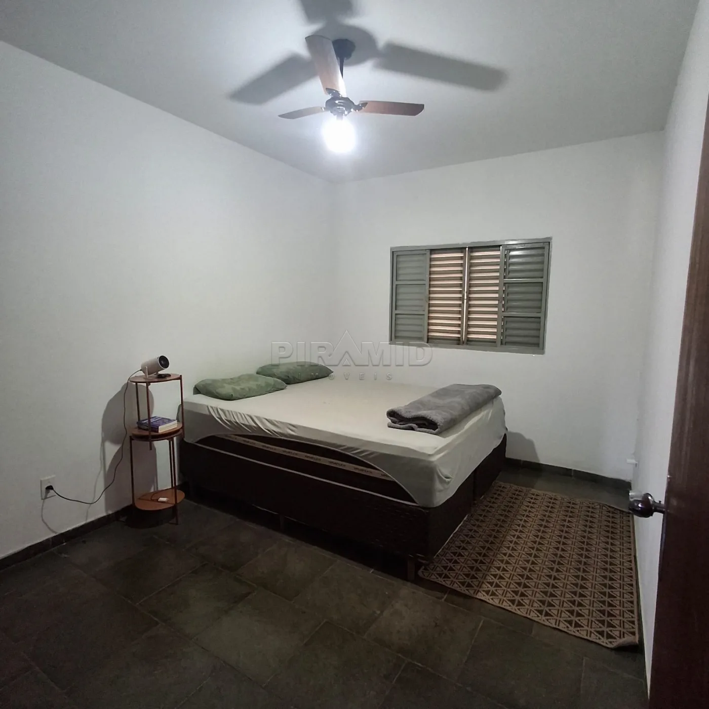 Comprar Apartamento / Padr&atilde;o em Ribeir&atilde;o Preto R$ 300.000,00 - Foto 14