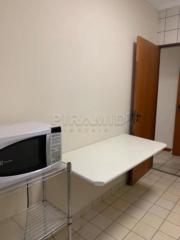 Alugar Apartamento / Padr&atilde;o em Ribeir&atilde;o Preto R$ 2.800,00 - Foto 7