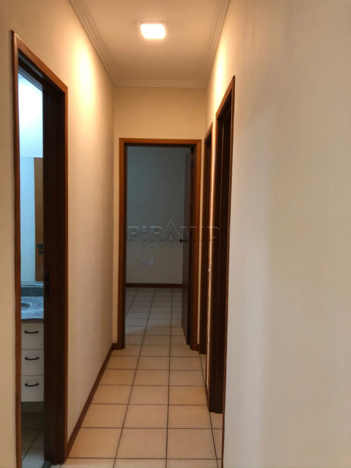Alugar Apartamento / Padr&atilde;o em Ribeir&atilde;o Preto R$ 2.800,00 - Foto 8