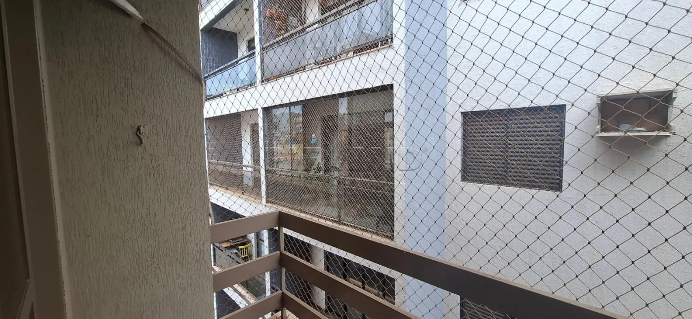 Alugar Apartamento / Padr&atilde;o em Ribeir&atilde;o Preto R$ 2.200,00 - Foto 3