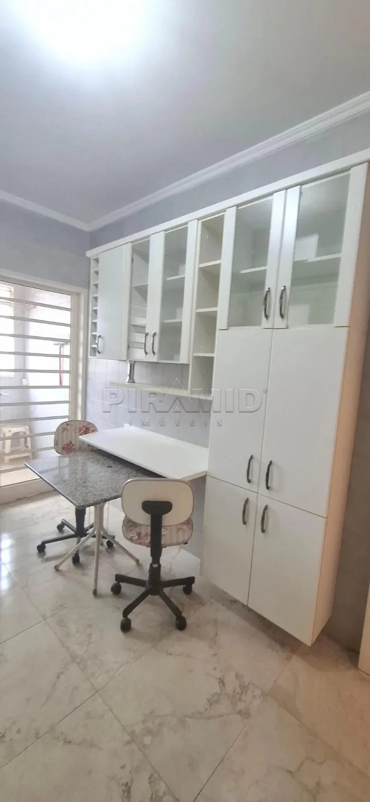 Alugar Apartamento / Padr&atilde;o em Ribeir&atilde;o Preto R$ 2.200,00 - Foto 12