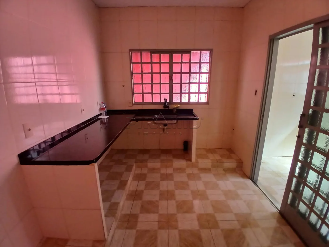 Comprar Casa / Padr&atilde;o em Ribeir&atilde;o Preto R$ 385.000,00 - Foto 14