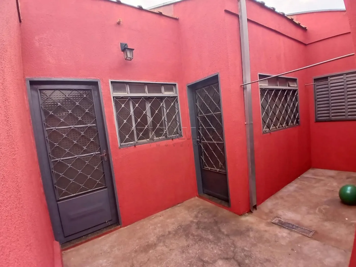 Comprar Casa / Padr&atilde;o em Ribeir&atilde;o Preto R$ 385.000,00 - Foto 19