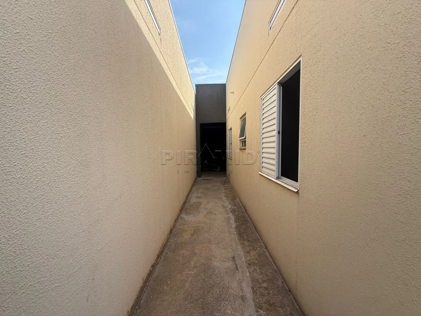 Alugar Casa / Padr&atilde;o em Ribeir&atilde;o Preto R$ 2.100,00 - Foto 11