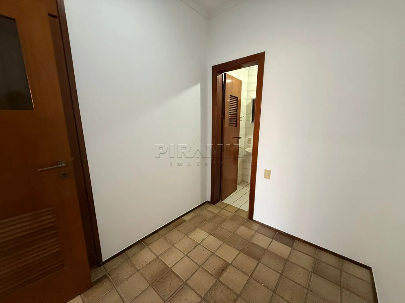 Alugar Apartamento / Padr&atilde;o em Ribeir&atilde;o Preto R$ 2.900,00 - Foto 12