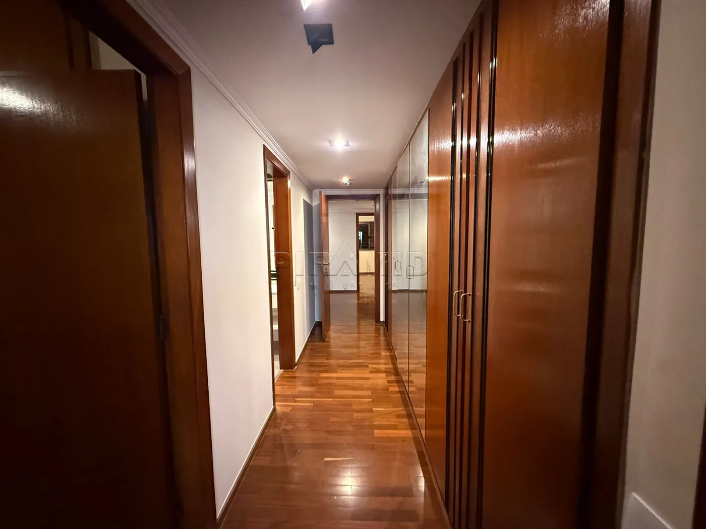 Alugar Apartamento / Padr&atilde;o em Ribeir&atilde;o Preto R$ 2.900,00 - Foto 14