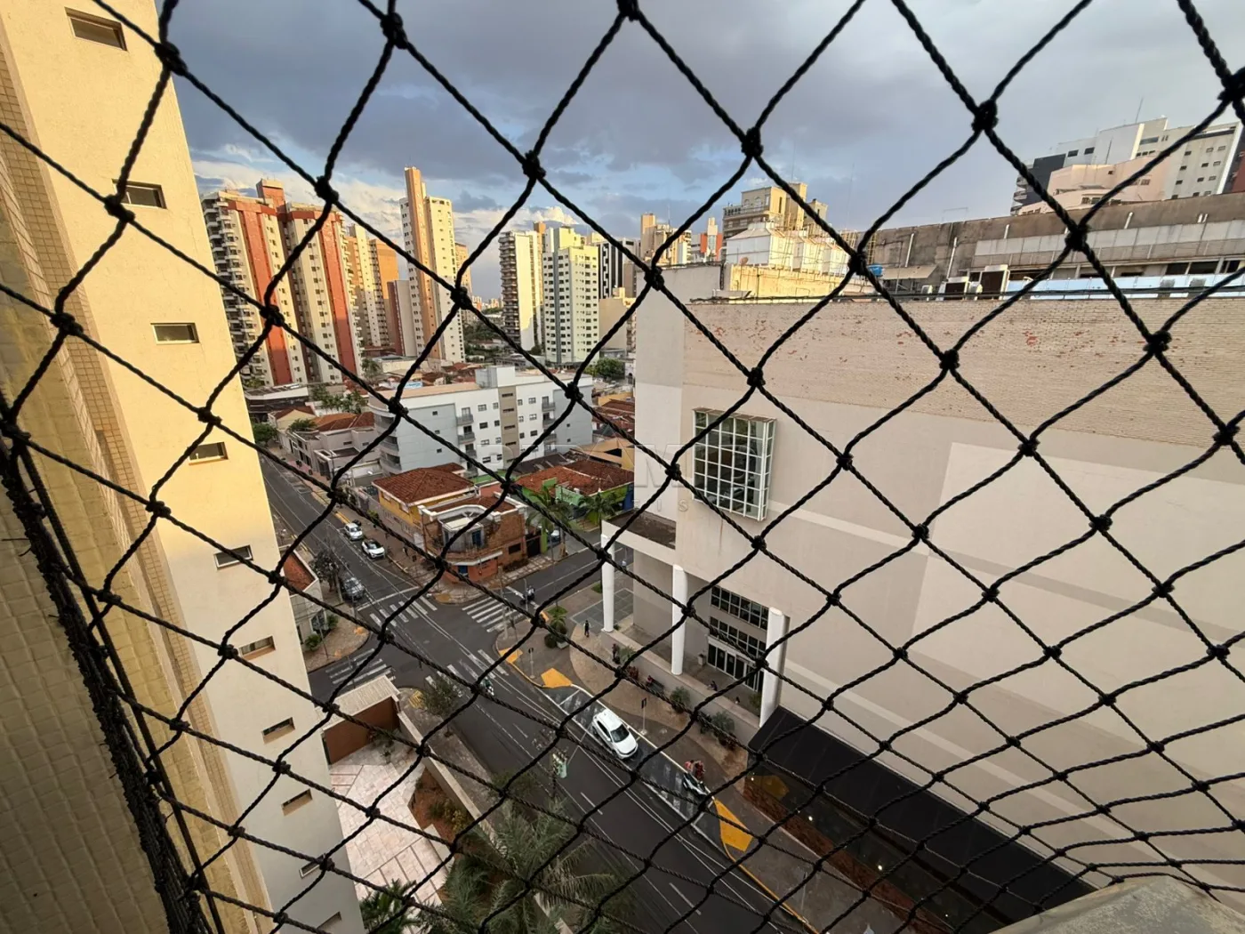 Alugar Apartamento / Padr&atilde;o em Ribeir&atilde;o Preto R$ 2.900,00 - Foto 25