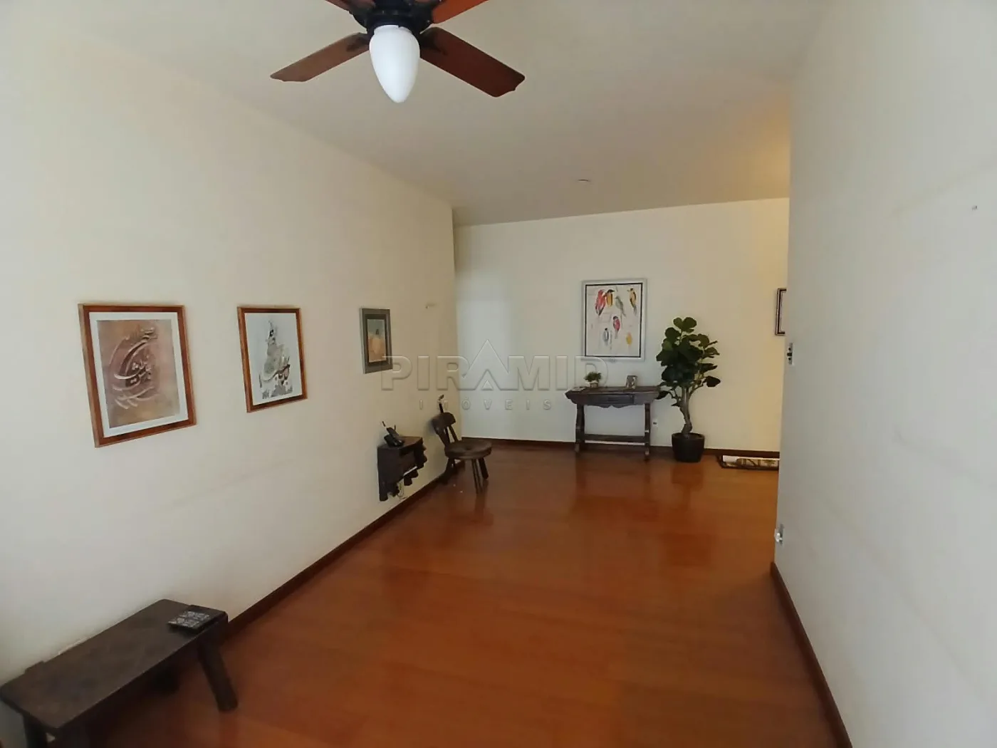 Comprar Apartamento / Padr&atilde;o em Ribeir&atilde;o Preto R$ 300.000,00 - Foto 2
