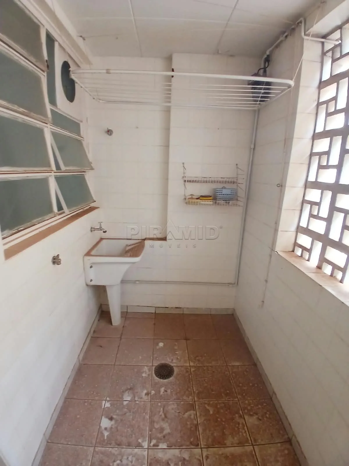 Comprar Apartamento / Padr&atilde;o em Ribeir&atilde;o Preto R$ 300.000,00 - Foto 17
