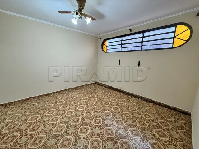 Alugar Casa / Padr&atilde;o em Ribeir&atilde;o Preto R$ 2.700,00 - Foto 2