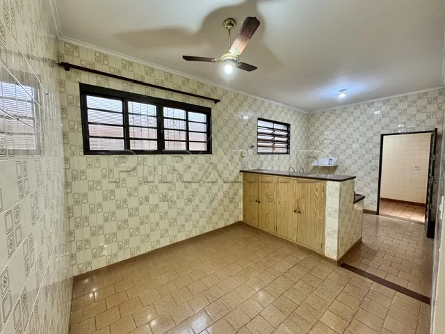 Alugar Casa / Padr&atilde;o em Ribeir&atilde;o Preto R$ 2.700,00 - Foto 15