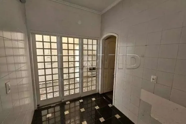 Alugar Casa / Padr&atilde;o em Ribeir&atilde;o Preto R$ 15.500,00 - Foto 22