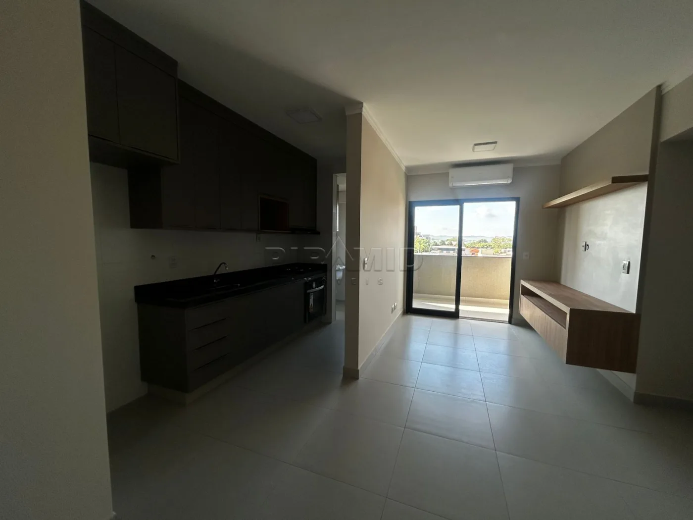 Alugar Apartamento / Padr&atilde;o em Ribeir&atilde;o Preto R$ 3.500,00 - Foto 1