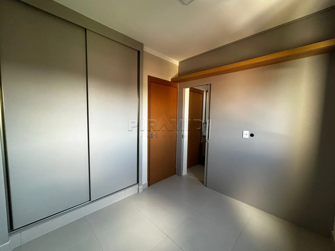 Alugar Apartamento / Padr&atilde;o em Ribeir&atilde;o Preto R$ 3.500,00 - Foto 14