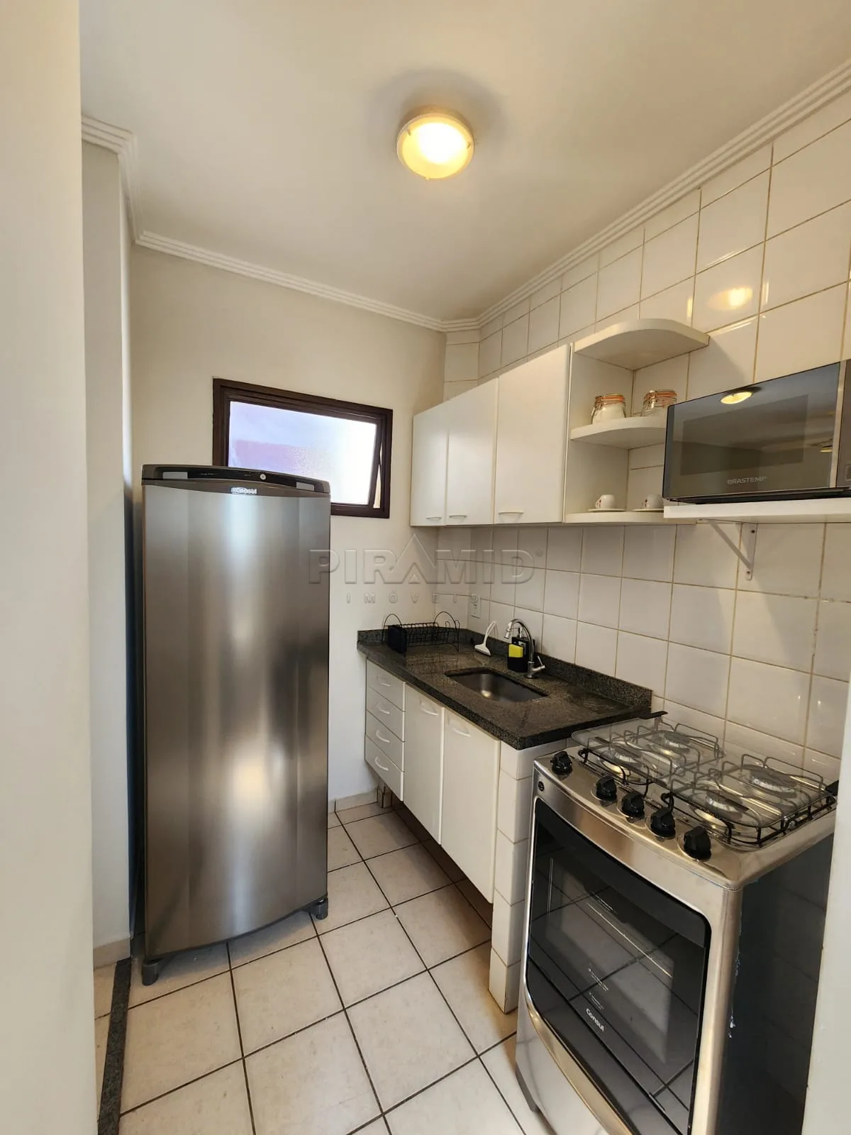 Alugar Apartamento / Padr&atilde;o em Ribeir&atilde;o Preto R$ 2.500,00 - Foto 4