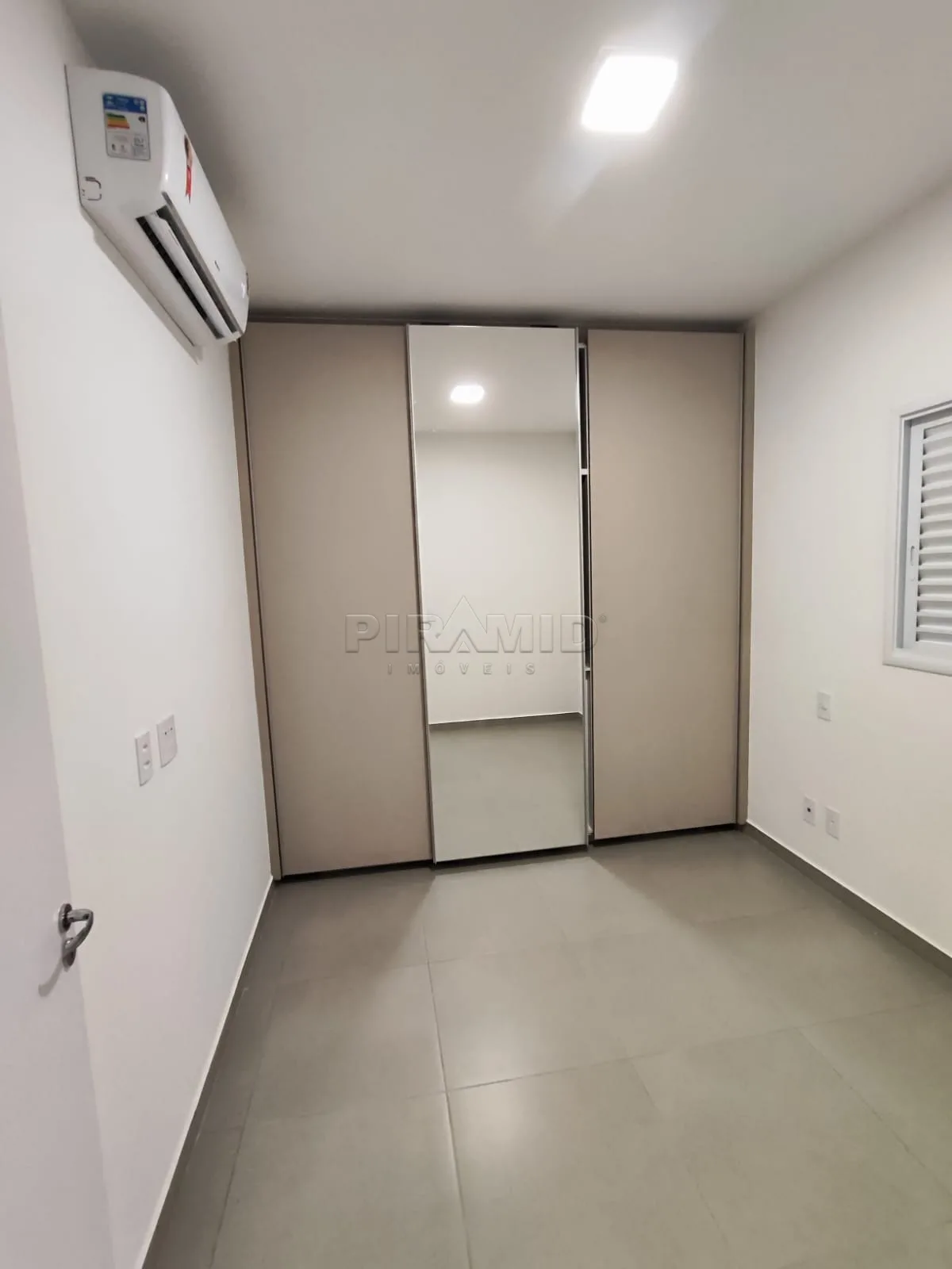 Alugar Apartamento / Padr&atilde;o em Ribeir&atilde;o Preto R$ 2.700,00 - Foto 12