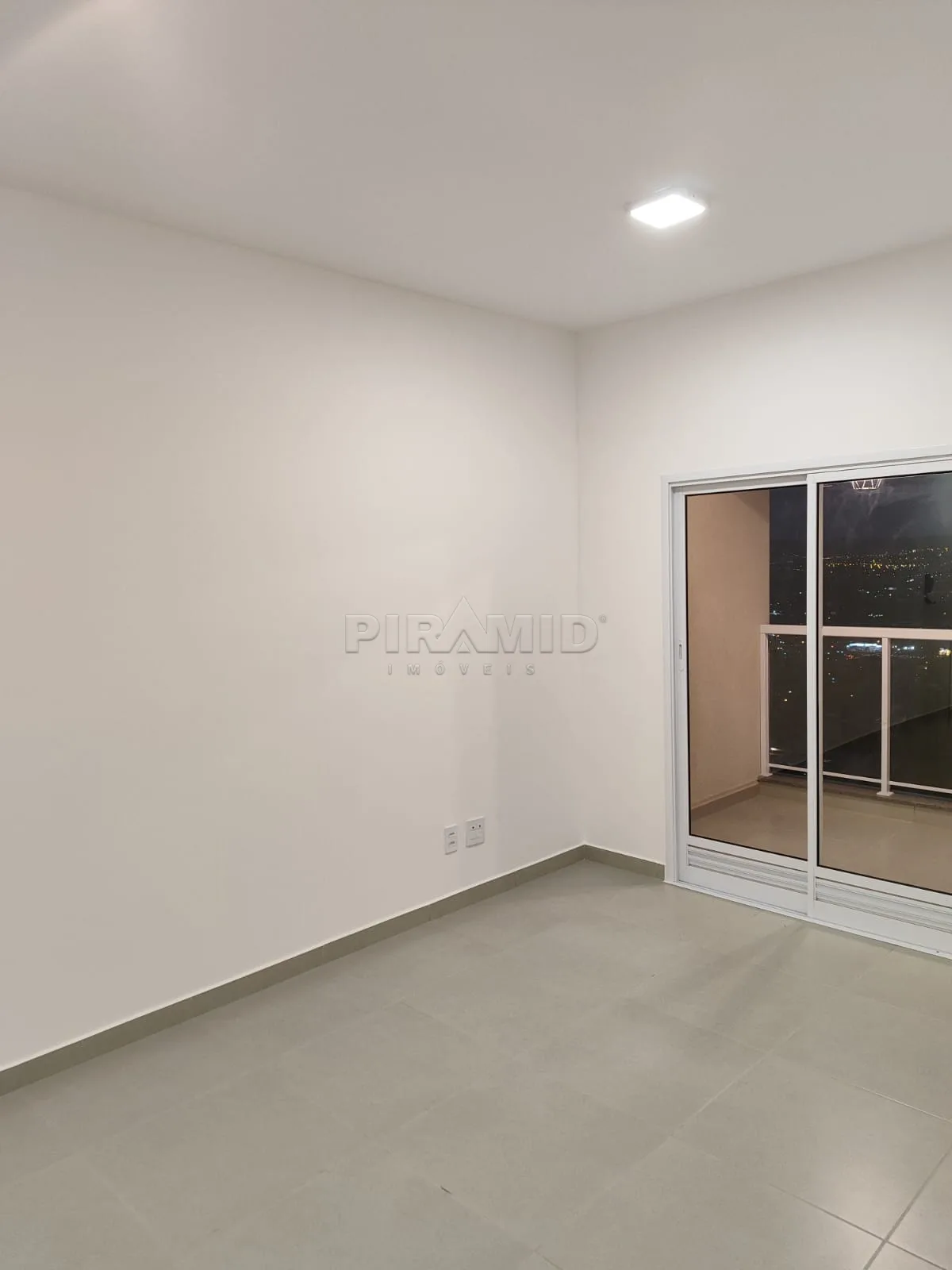 Alugar Apartamento / Padr&atilde;o em Ribeir&atilde;o Preto R$ 2.700,00 - Foto 4