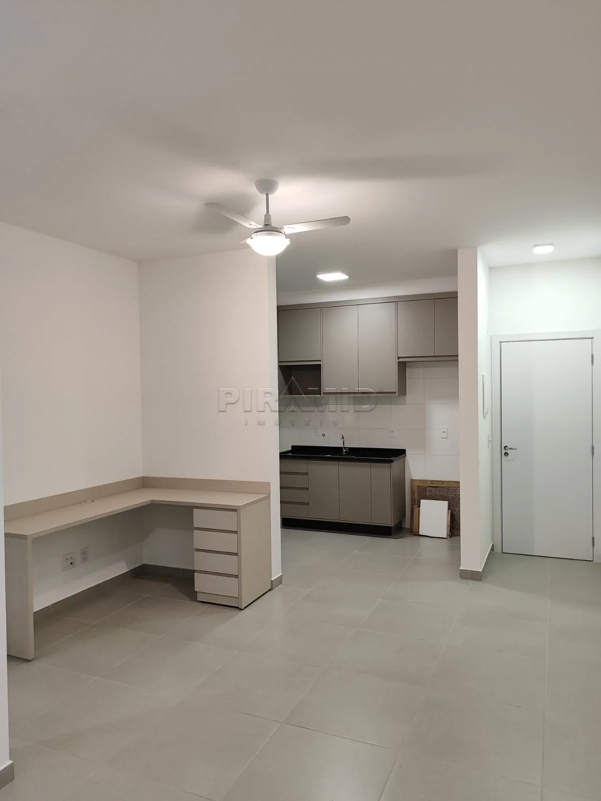 Alugar Apartamento / Padr&atilde;o em Ribeir&atilde;o Preto R$ 2.700,00 - Foto 11
