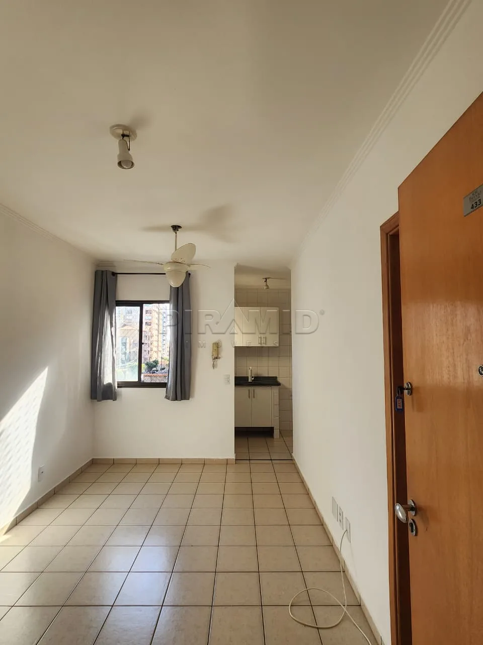 Comprar Apartamento / Padr&atilde;o em Ribeir&atilde;o Preto R$ 229.000,00 - Foto 2