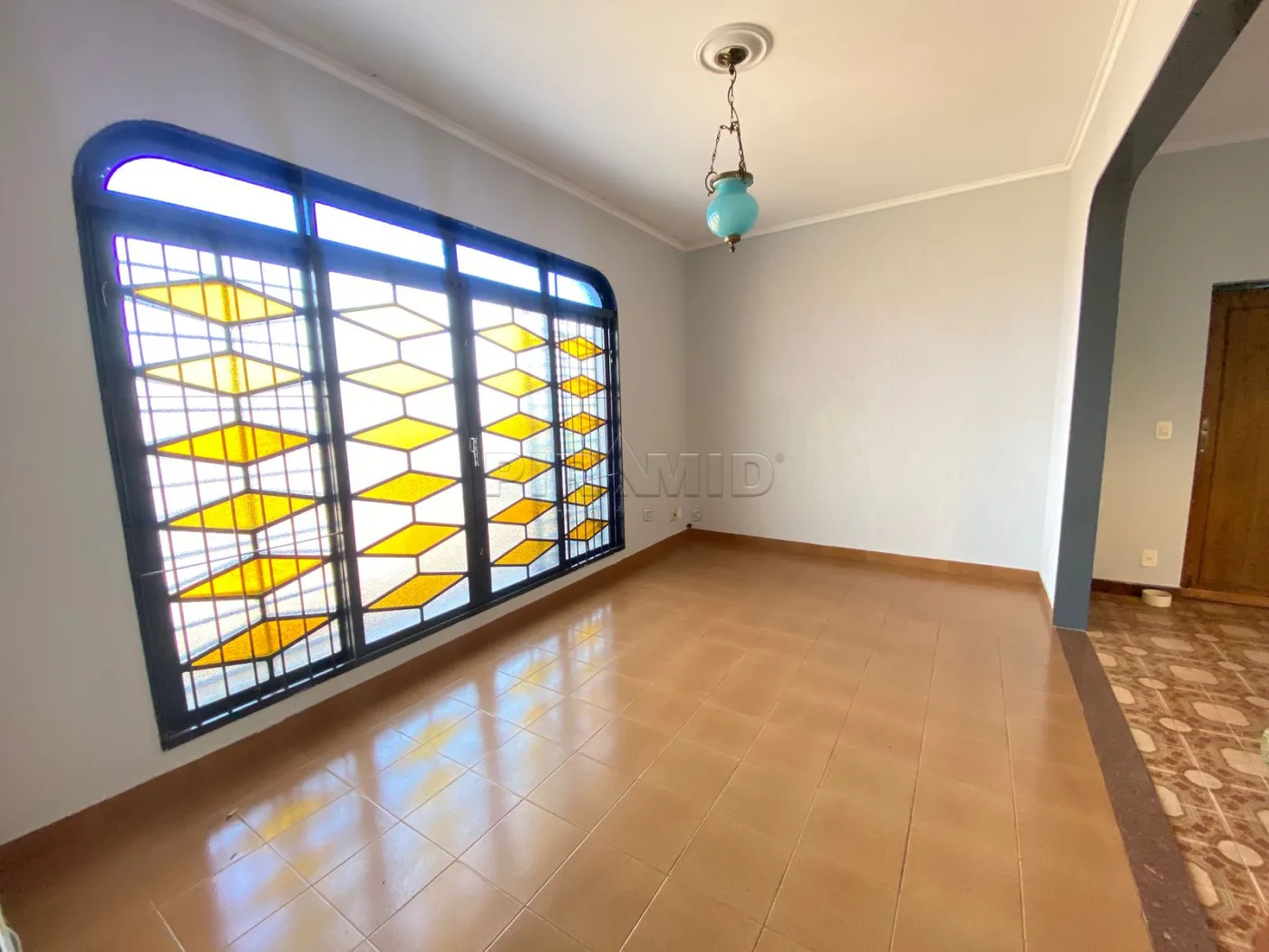 Alugar Casa / Padr&atilde;o em Ribeir&atilde;o Preto R$ 3.800,00 - Foto 2