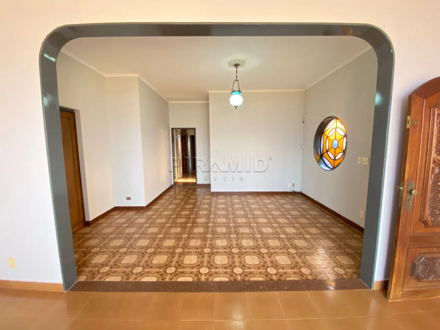 Alugar Casa / Padr&atilde;o em Ribeir&atilde;o Preto R$ 3.800,00 - Foto 3