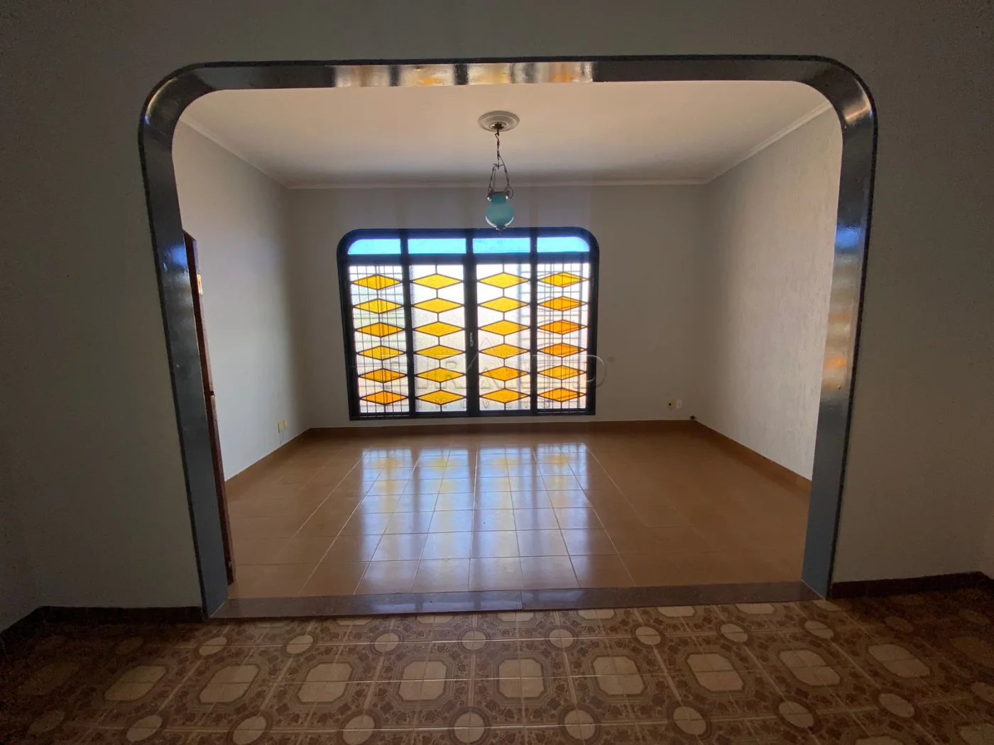 Alugar Casa / Padr&atilde;o em Ribeir&atilde;o Preto R$ 3.800,00 - Foto 4