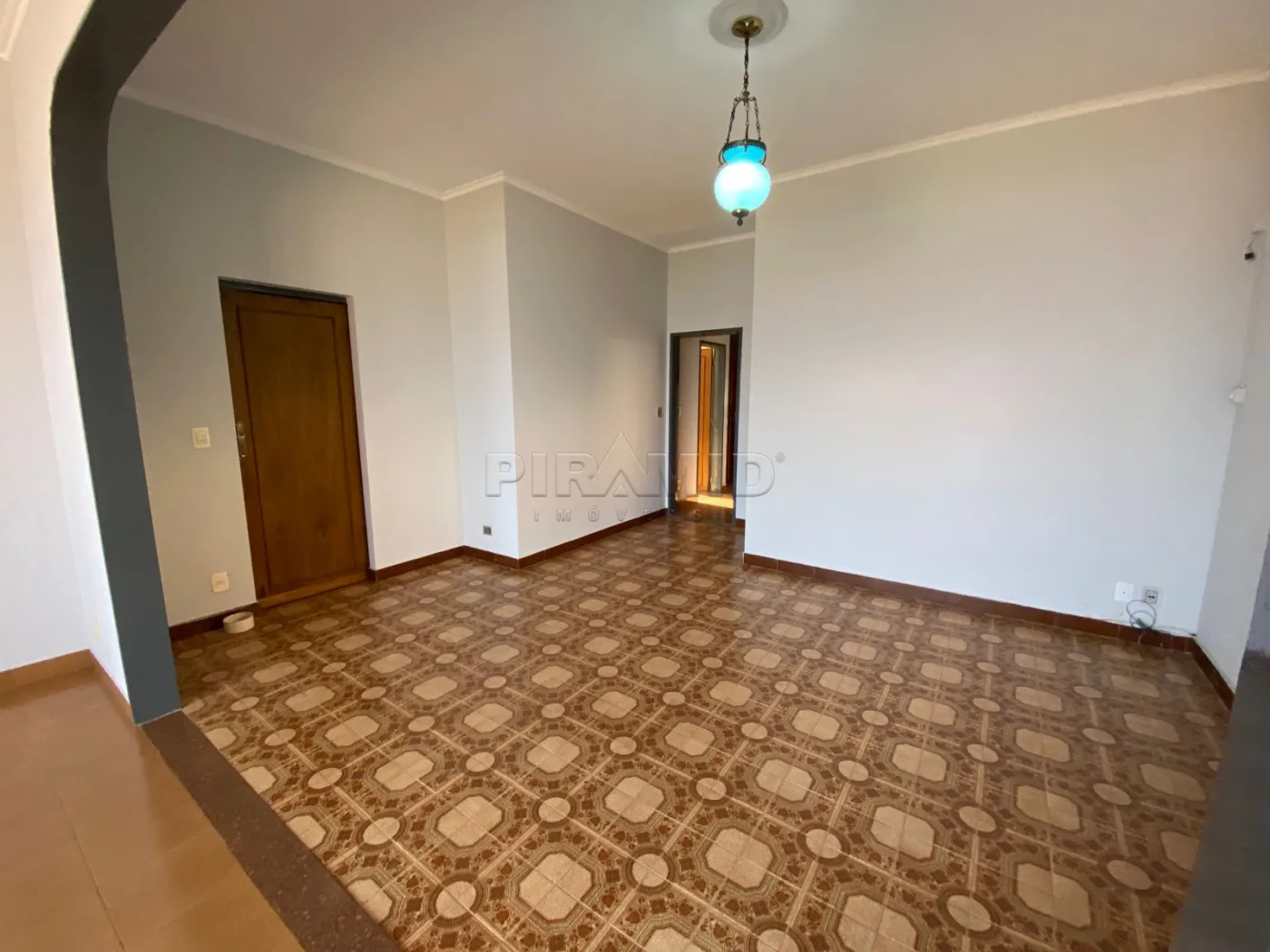 Alugar Casa / Padr&atilde;o em Ribeir&atilde;o Preto R$ 3.800,00 - Foto 5