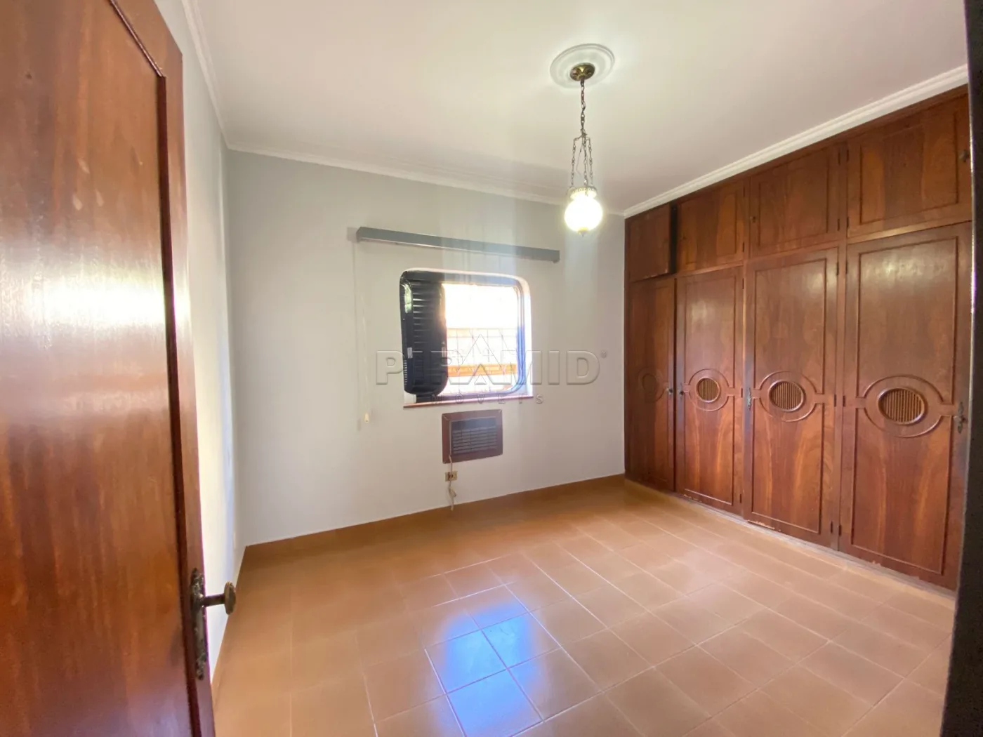 Alugar Casa / Padr&atilde;o em Ribeir&atilde;o Preto R$ 3.800,00 - Foto 17