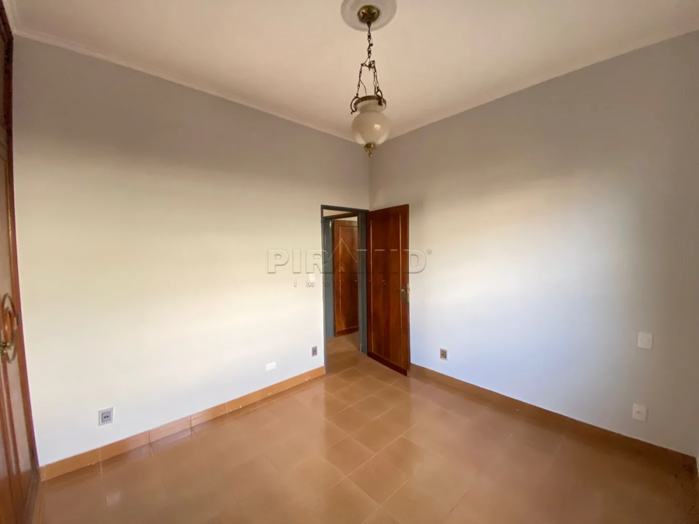 Alugar Casa / Padr&atilde;o em Ribeir&atilde;o Preto R$ 3.800,00 - Foto 18