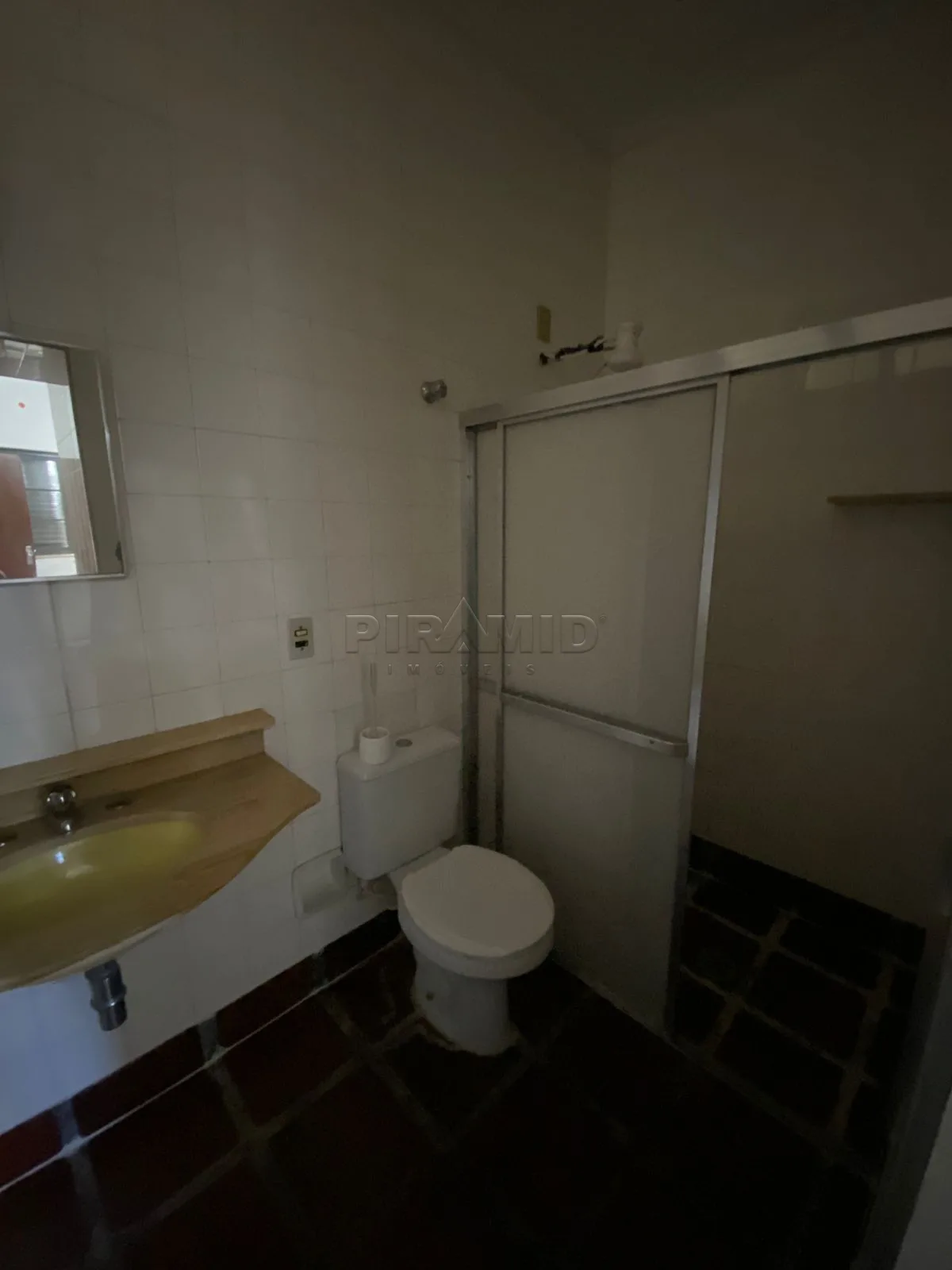 Alugar Casa / Padr&atilde;o em Ribeir&atilde;o Preto R$ 3.800,00 - Foto 46