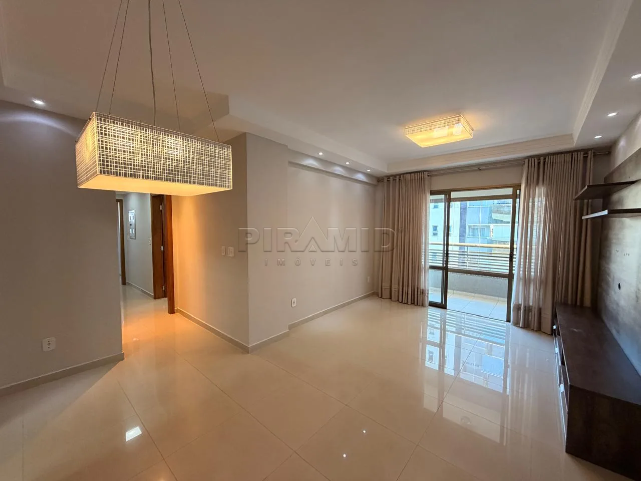 Comprar Apartamento / Padr&atilde;o em Ribeir&atilde;o Preto R$ 795.000,00 - Foto 1