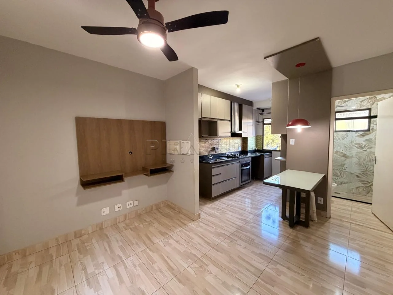 Alugar Apartamento / Padr&atilde;o em Ribeir&atilde;o Preto R$ 1.190,00 - Foto 1