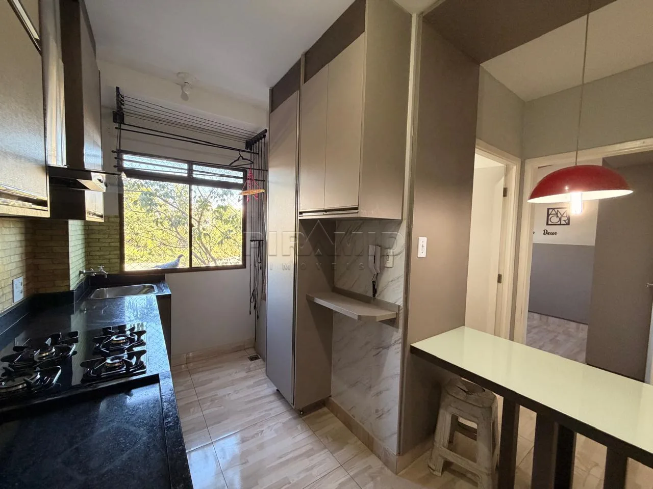 Alugar Apartamento / Padr&atilde;o em Ribeir&atilde;o Preto R$ 1.190,00 - Foto 5