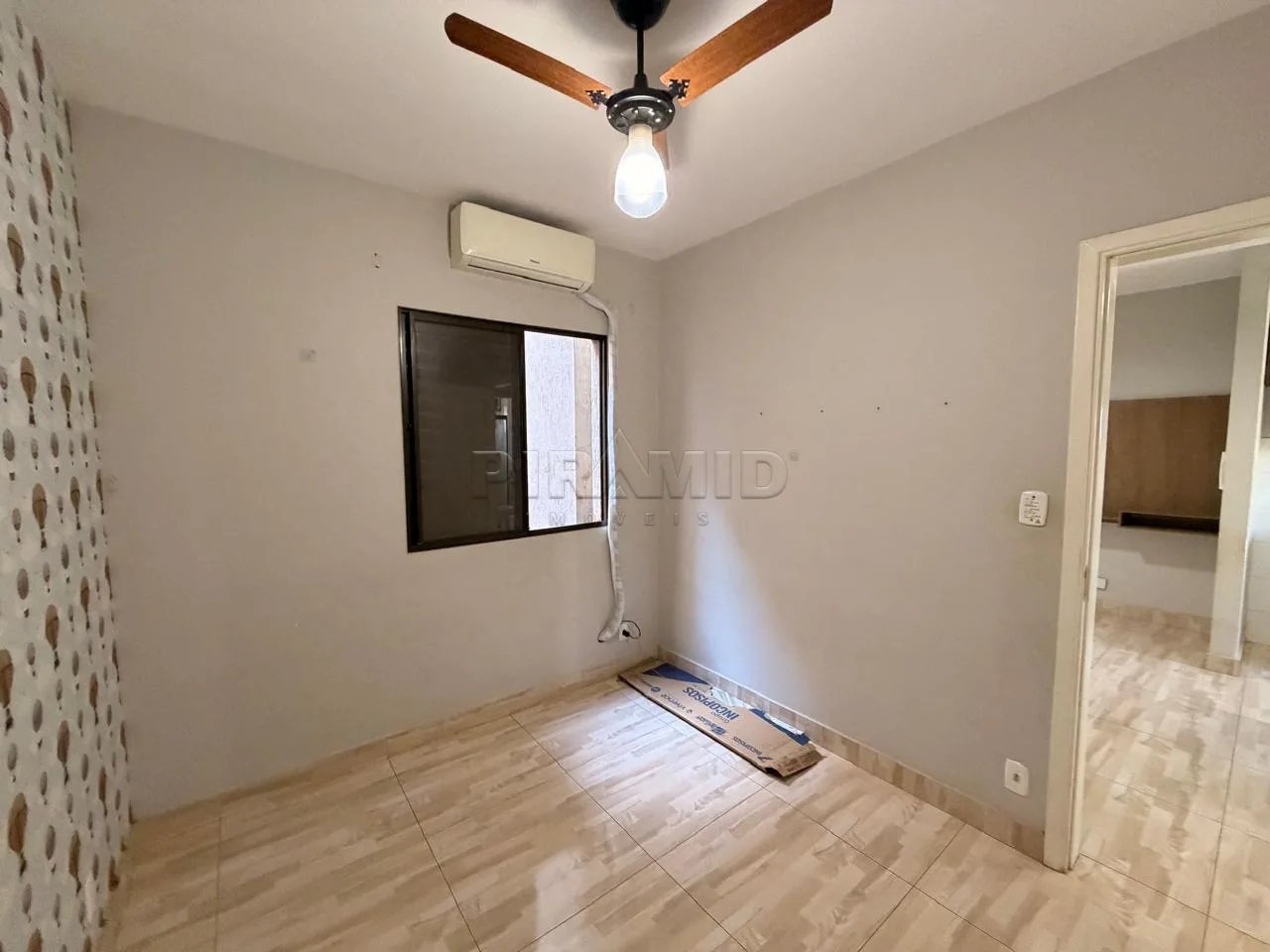 Alugar Apartamento / Padr&atilde;o em Ribeir&atilde;o Preto R$ 1.190,00 - Foto 8
