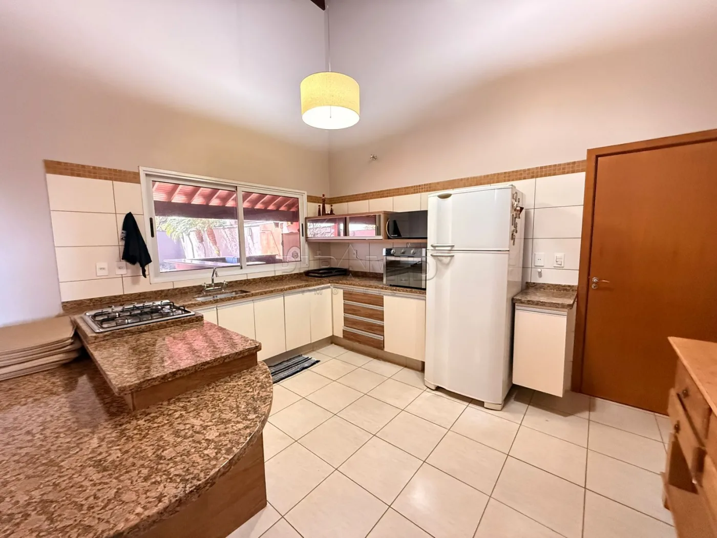 Alugar Casa / Condom&iacute;nio em Cravinhos R$ 6.300,00 - Foto 27