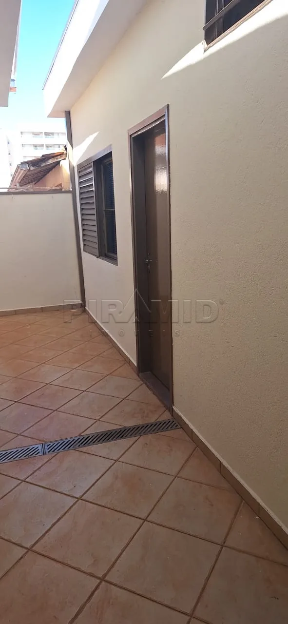 Alugar Casa / Padr&atilde;o em Ribeir&atilde;o Preto R$ 3.000,00 - Foto 5