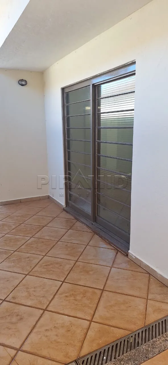Alugar Casa / Padr&atilde;o em Ribeir&atilde;o Preto R$ 3.000,00 - Foto 6
