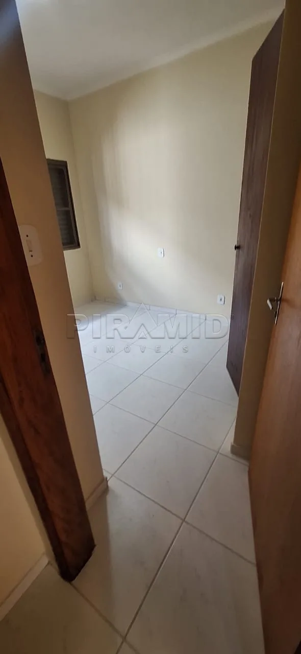 Alugar Casa / Padr&atilde;o em Ribeir&atilde;o Preto R$ 3.000,00 - Foto 31